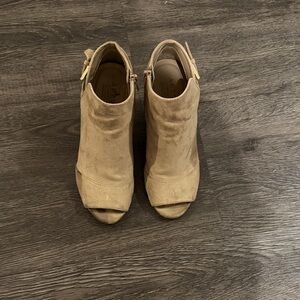 Apt. 9 Tan Peep-Toe Ankle Booties